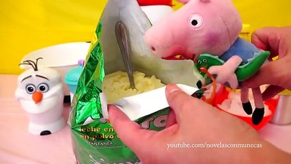 Raspados de Frozen Elsa y Anna con peluches de Peppa Pig y George - Video infantil