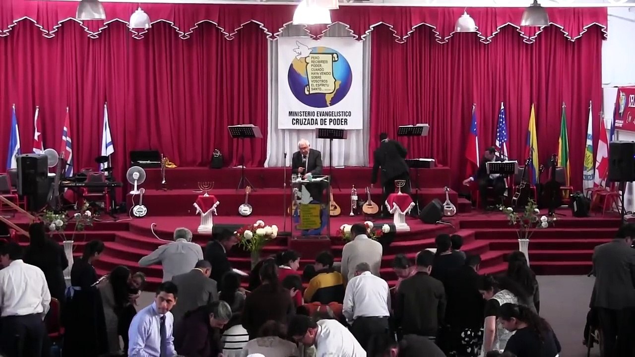 OBISPO MOISES ISRAEL - 'EL SEÑOR NO ES TU MILAGRERO'