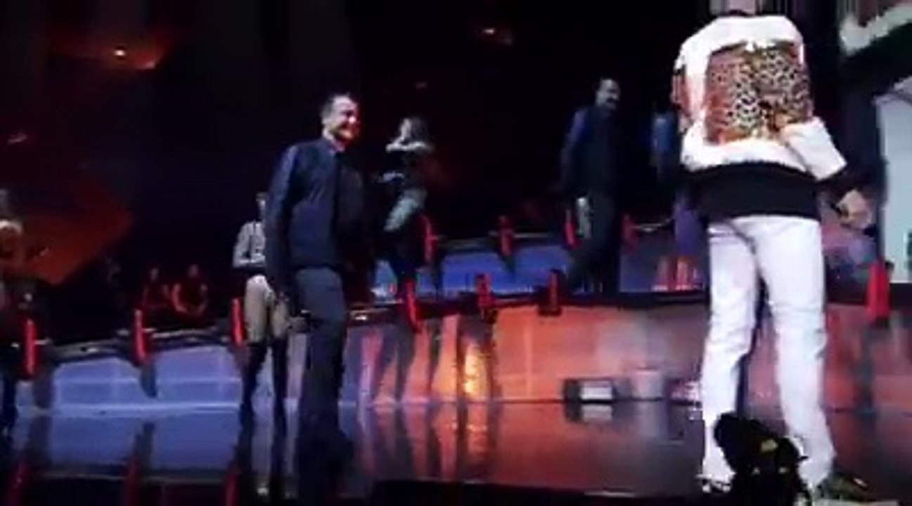 Incroyable demande de mariage en plein concert de M. Pokora !