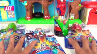 AVENGERS Superhero Power Poppers, Ironman Spiderman Captain America Incredible Hulk ToysTUYC