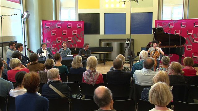 Bach | Suite pour violoncelle seul n° 2 en ré mineur BWV 1008 (extraits) : I. Prélude / IV. Sarabande / VI. Gigue par Edgar Moreau