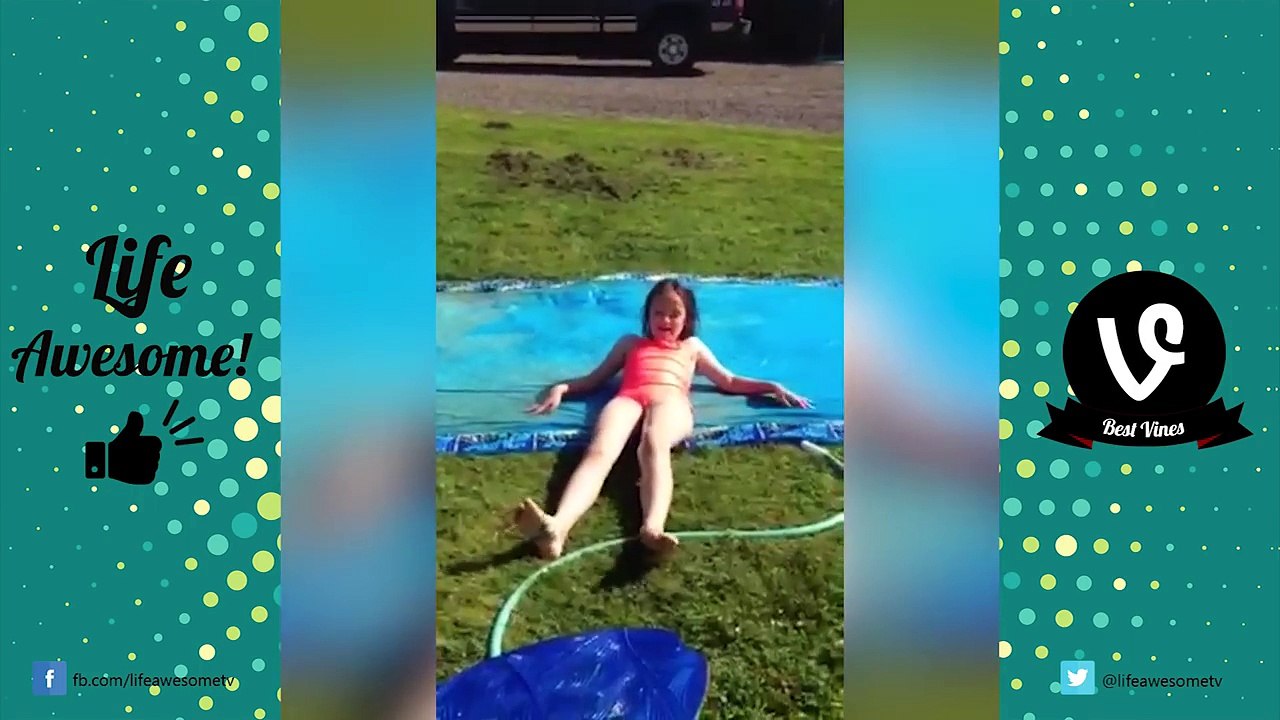 TRY NOT TO LAUGH - Best Fails Vines 2017 - Funny Kids Fails Compilation -  Life Awesome