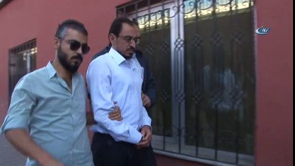 'İş Bul' Diyen Annesini 40 Yerinden Bıçaklayarak Öldürdü