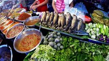 Yummy Thai Street Food at Thepprasit Night Market in Pattaya Thailand