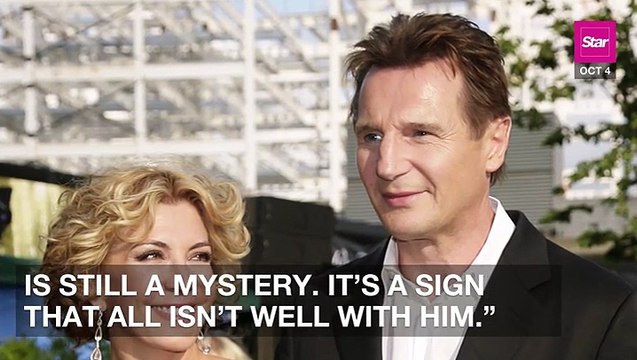 Liam Neeson Caught On Camera Butt-Naked Roaming Hotel Hallways