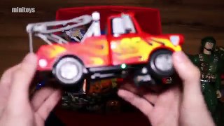 Red Toy Box: Army Toys, Cars, Mini Figures and More