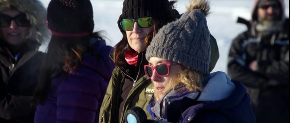 Olympic Skier And Jaguar Hit 117 mph To Smash Towing World Record