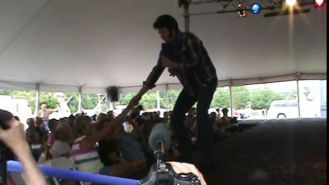 Travis Powell sings 'Teddy Bear' Elvis Week 2013