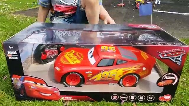 Disney Cars 3 Toys Biggest Lightning McQueen Remote Control RC Fastest Race Jackson Storm