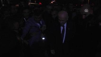 Bahçeli, Partisinin Turgutlu İl Teşkilatını Ziyaret Etti