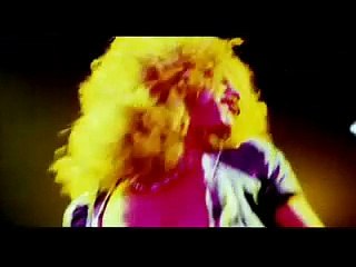 Battle of the Sexy-ees!