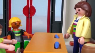 ERSTER KUSS in SCHULE - FAMILIE Bergmann #24 | Staffel 2 - Playmobil Film deutsch