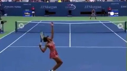 Tenis Topunu Tutamadı