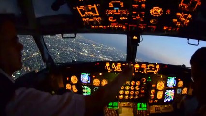Boeing 737 Landing In Mexico City - seen from cabin