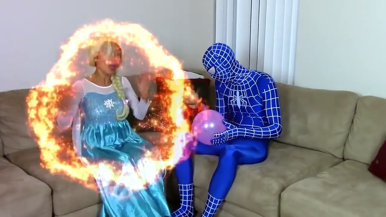 スパイダーマン冷凍エルザ対ジョーカー女の子＆悪い男の子！ キャットウーマン、悪事を働く、spiderbaby