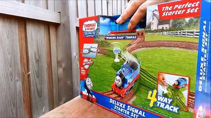 Trackmaster Deluxe signal starter set new with Working Hard Thomas