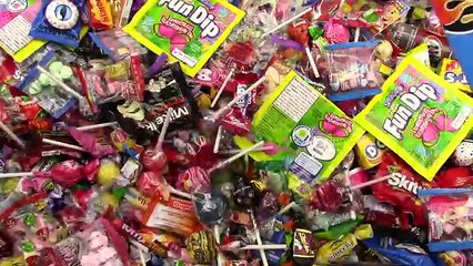 LEARN COLORS with Hot Wheels & The Lollipops Party in My Tummy & A lot of Candy