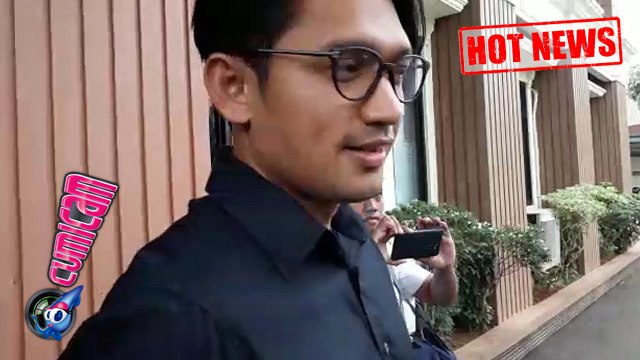Hot News! Pulang Terpisah, Ibnu Jamil Ragu Kembali Rujuk dengan Istri - Cumicam 05 Oktober 2017