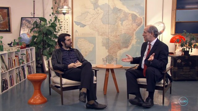 Ciro Gomes - A esquerda precisa ocupar os espaços no debate dos problemas cotidianos