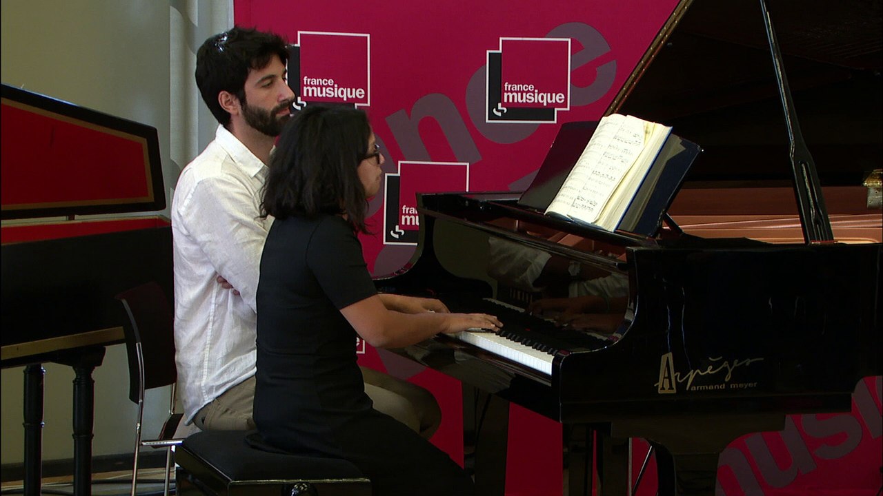 Mozart | Les Noces de Figaro  - "Voi che sapete" par Fanny Lustaud et Stella Souppaya.