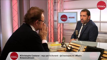 "On peut être cultivé et parler comme les Français" Christophe Castaner (05/10/2017)