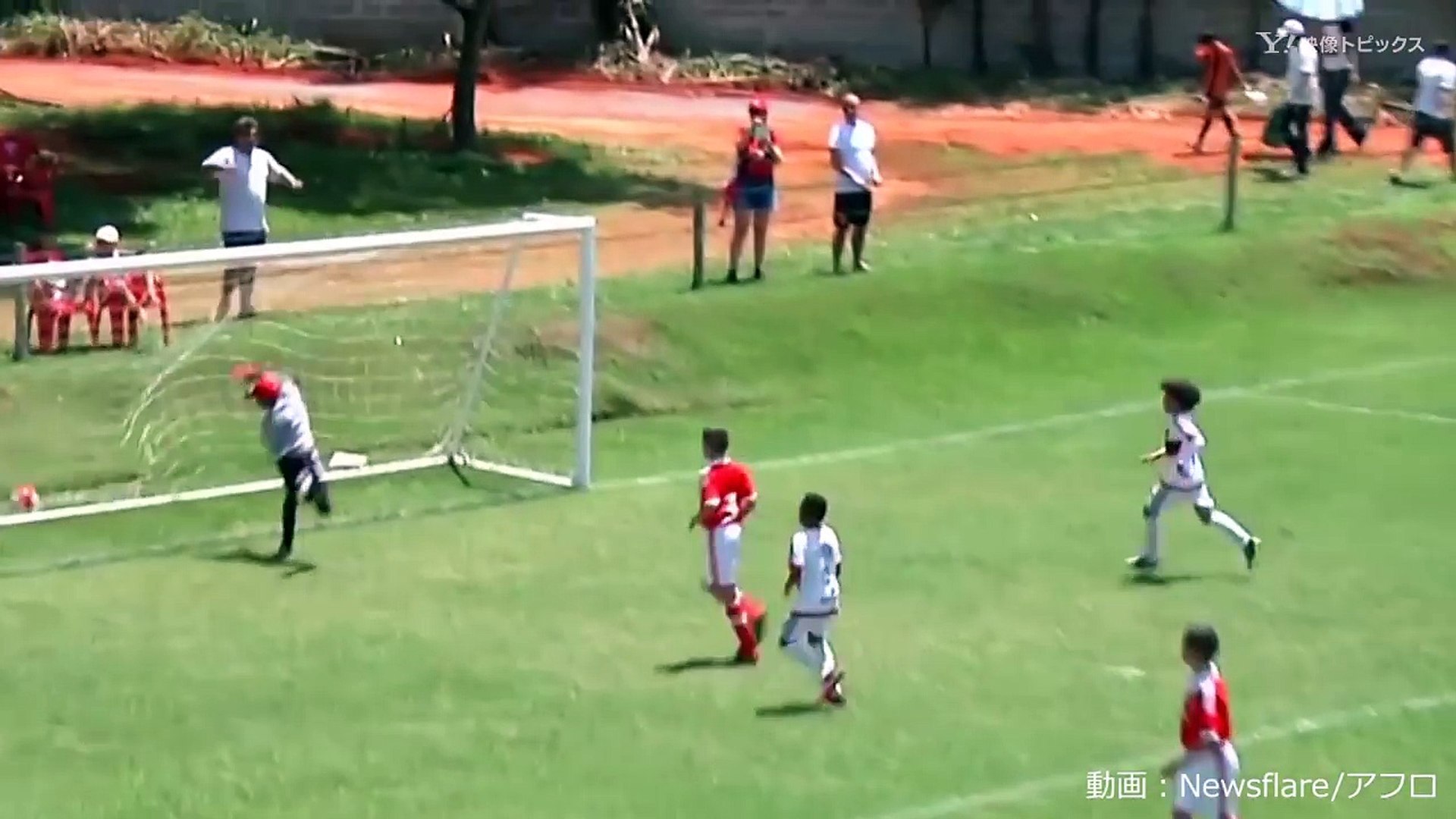 12歳の天才サッカー少年が世界で話題 Video Dailymotion