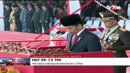 Presiden Inspeksi Pasukan di HUT 72 TNI