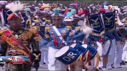 Defile Pasukan di HUT KE- 72 TNI