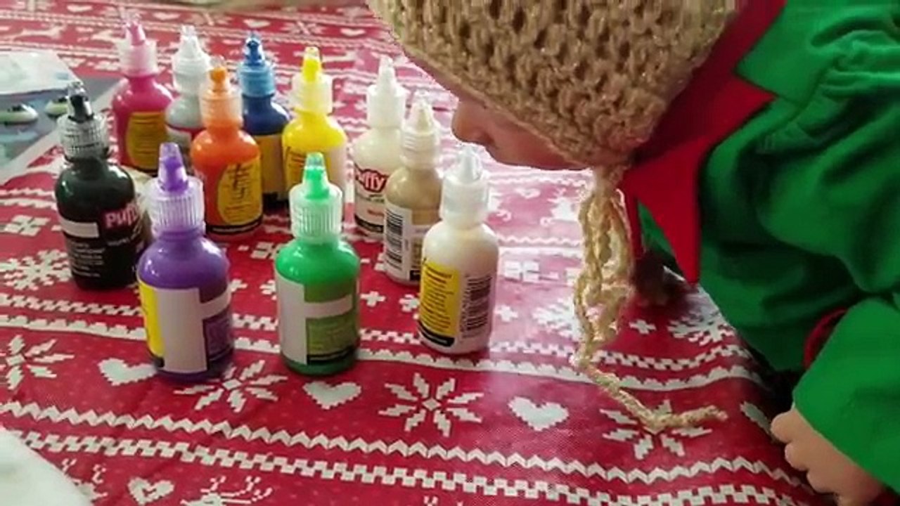 REBORN BABY MOLLY PAINTS HER CHRISTMAS STOCKING! TALKING COMEDY BABY DOLL!