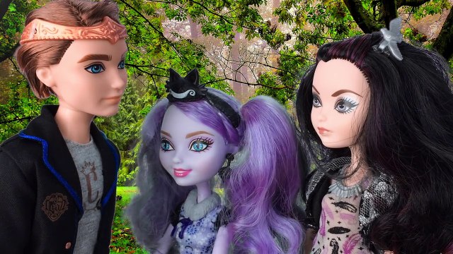 Ever After High Dolls Raven Queen On the Run Part 4 with Evil Queen, CA Cupid and more