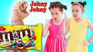 Bad Kids & Bad Dinosaur Family Fun Pretend Play Songs Nursery Rhymes & Learn Colors for Children