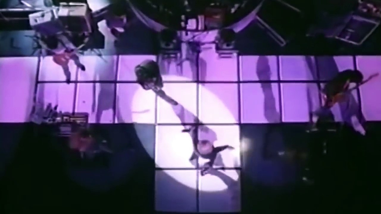 Mr.Children「ラヴコネクション〜everybody goes 秩序のない現代にドロップキック 』【es】Mr.Children in Film