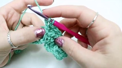 CROCHET: How to crochet the Diamond waffle stitch | Bella Coco