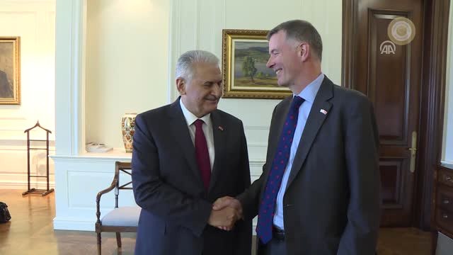 Başbakan Yıldırım, Birleşik Krallık Büyükelçisi Moore'u Kabul Etti