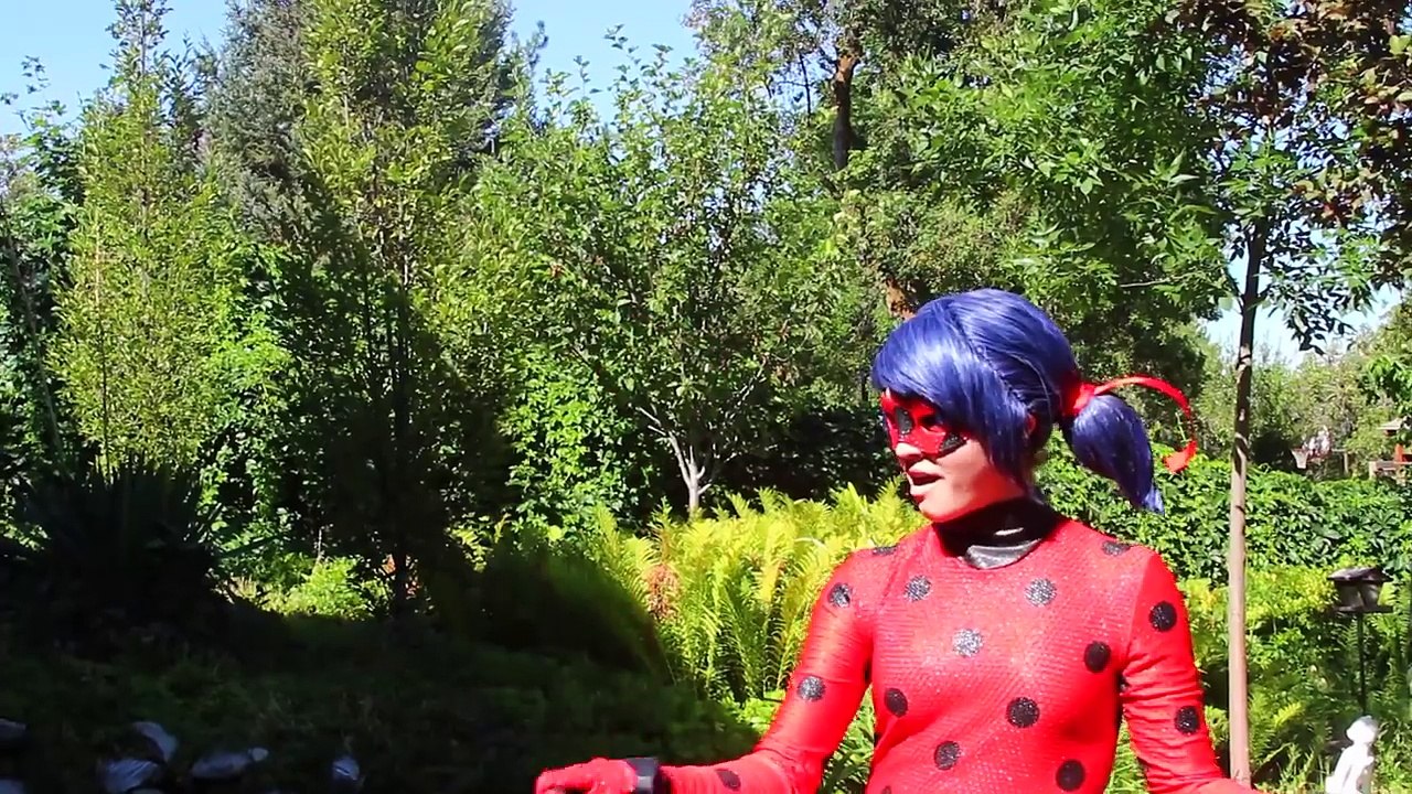 Miraculous Ladybug Cosplay Suit Tutorial | How to Texture Spandex