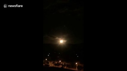 Spectacular fireball meteor sighted over China