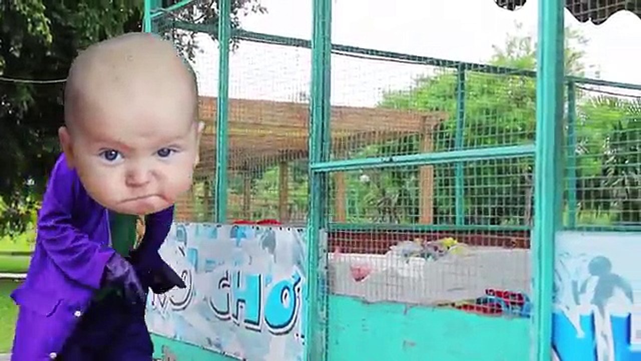 Black Bad Baby Baby Crying vs SpiderBaby PIZZA CHALLENGE Litte Baby Baby Real Life Superheroes IRL