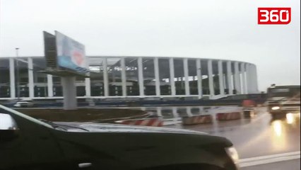 Shteti në alarm, stadiumi i botërorit merr flakë (360video)