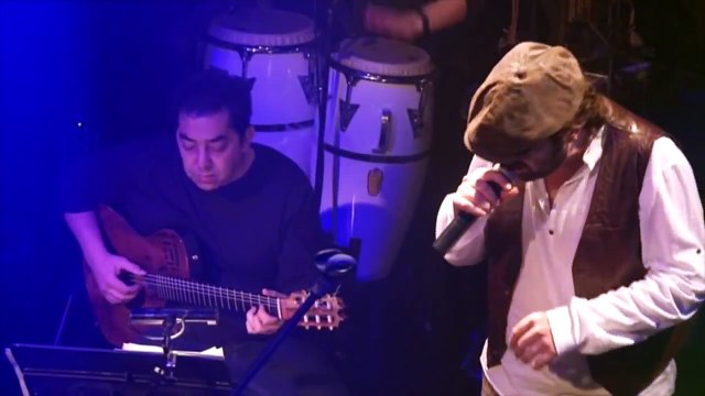 Halil Sezai - Seni Beklerken (Jolly Joker Konseri)