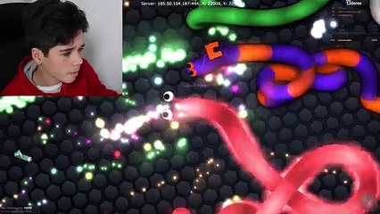 CHEGAMOS AO TOPO!!! | Slither.io - Canal Do TuTu