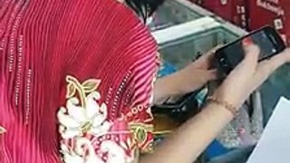 Chinese Girl talking punjabi awesome style