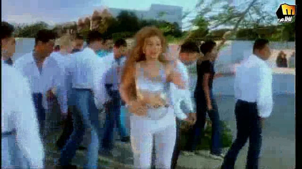 أستعراض فيلم ( بونو بونو ) نجمة الجماهير نادية الجندي / ياسر جلال