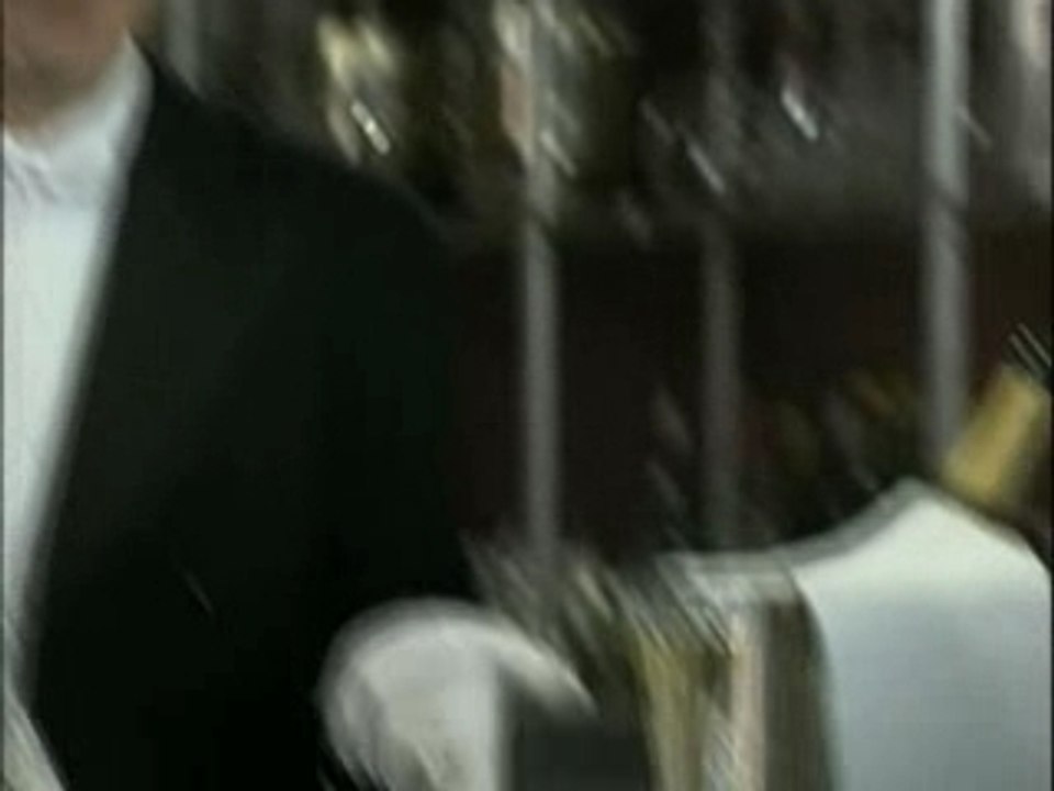 Palace : Minisrère de ceux qui ne boivent pas de la pisse