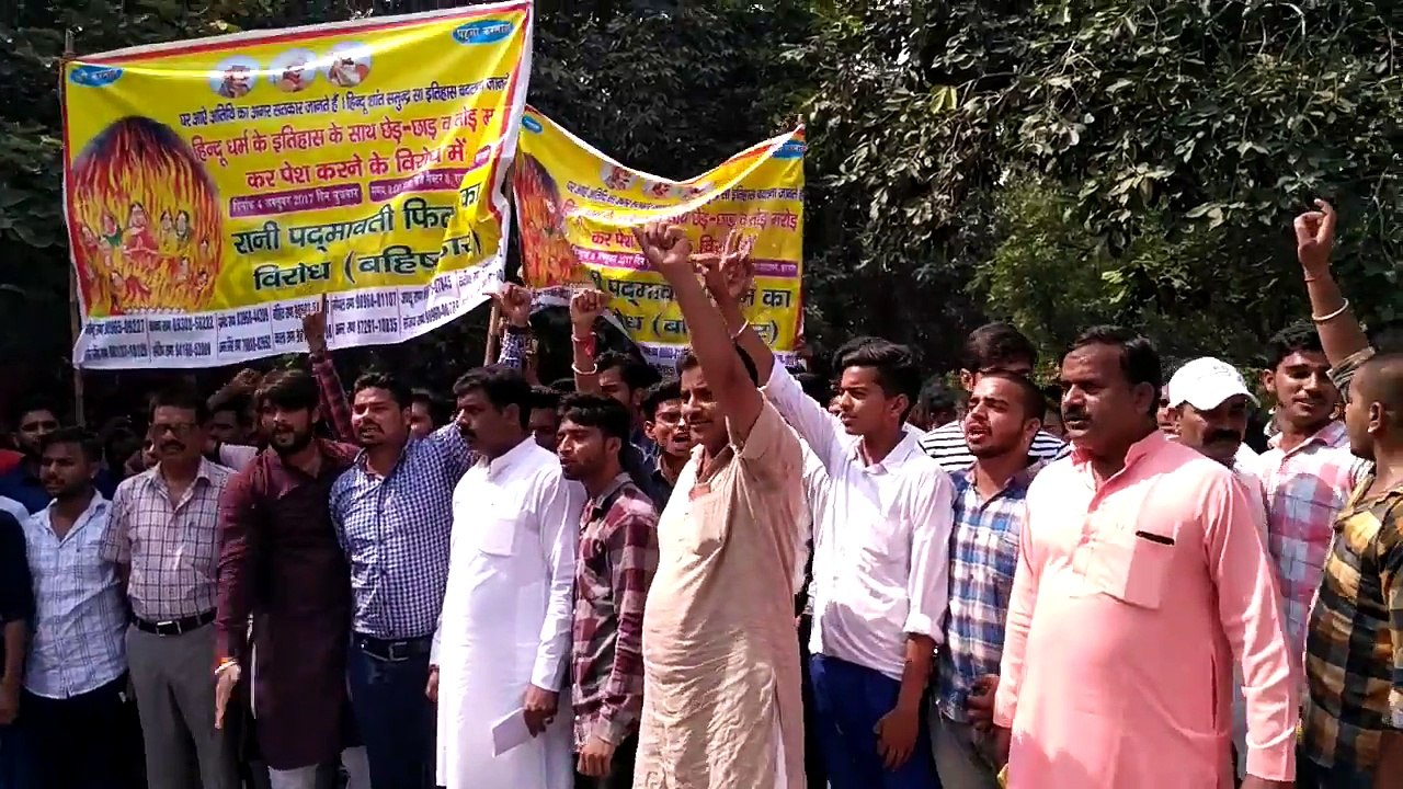 महारानी पद्मावती का अपमान ,नही सहेगा हिंदुस्तान -भंसाली को हिन्दू वीरो की चेतावनी