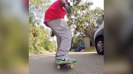 [Amazing skill] The skateboard's steep downhill video is amazing!