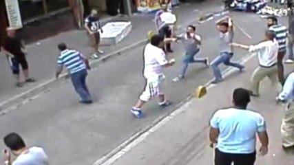 İrlandalı Turiste Saldıran Esnaf, Başka Müşterilerle de Mahkemelik Olmuş