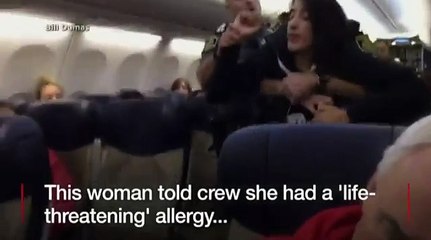 SouthWest Airlines ka "LARKI" k sath Bohat Bura Sulook