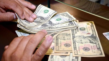 Dolar Güne Yükselişle Başladı