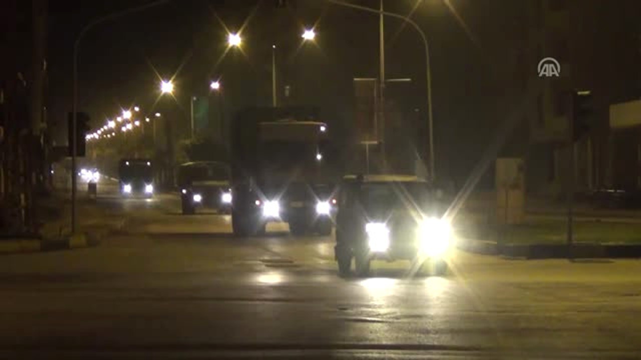 Sınır Birliklerine Obüs ve Tank Sevkiyatı Yapılıyor (2)