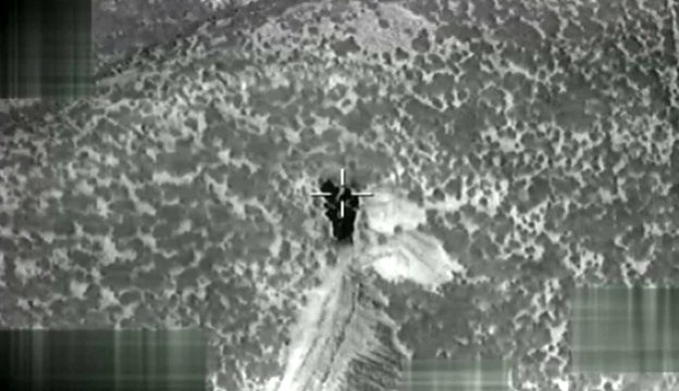 Teröristlerin Mühimmat Deposu Havaya Uçuruldu